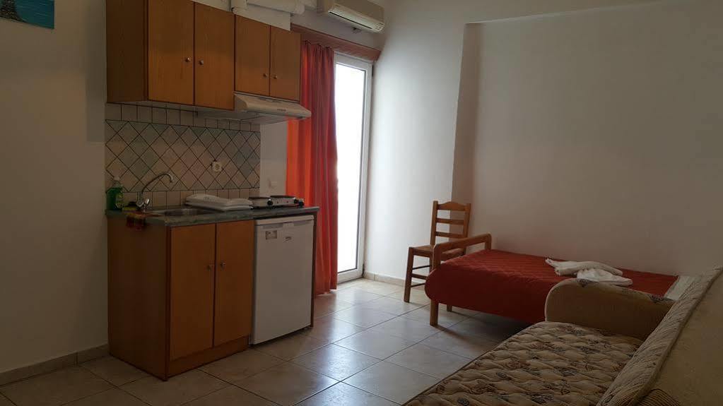 גאורגיופוליס Sofia Apartments Sea View מראה חיצוני תמונה